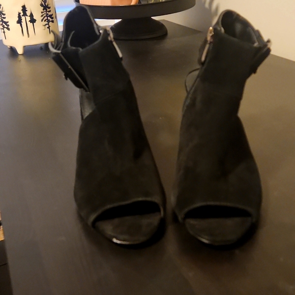 Women's heels - Picture 2 of 4